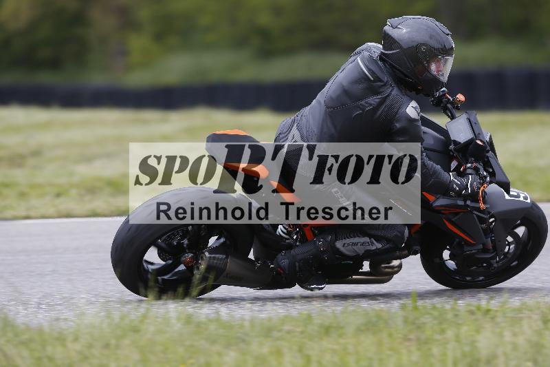 /Archiv-2024/13 22.04.2024 Plüss Moto Sport ADR/Freies Fahren/9